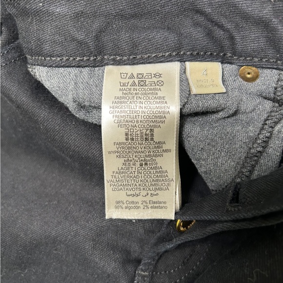 🎉Host pick 🎊Michael Kors size 4 black jeans - Picture 6 of 6